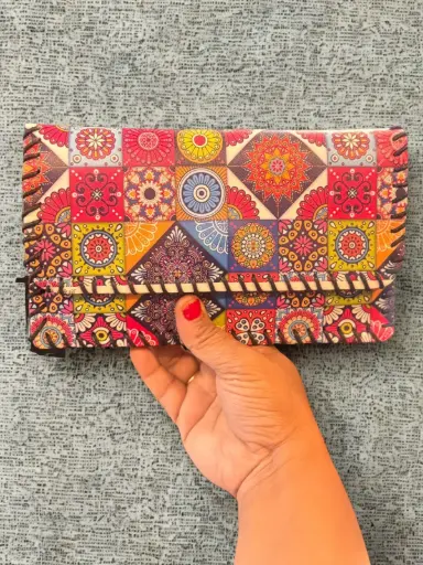 Notepad Boho Sling